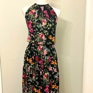 Fabulous tropical lined chiffon maxi dress!